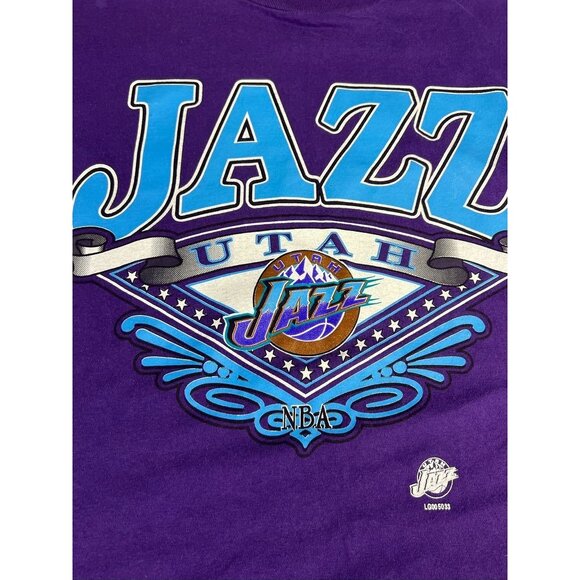 Vintage Utah Jazz NBA Logo 7 T-Shirt Purple Large 90s Graphic Tee - Picture 2 of 9